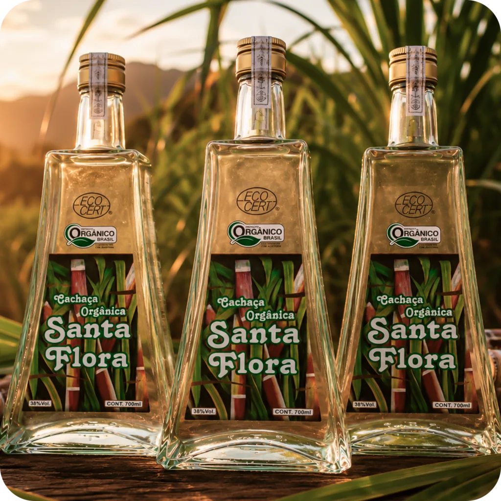 Cachaça Santa Flora servida